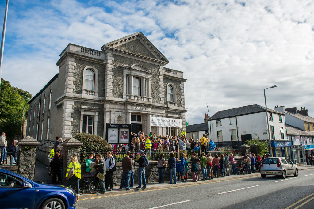 Migrations - Bodies in Urban Spaces, Bangor, 2013